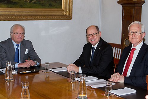 Kungen, Urban Ahlin och Sven-Olof Petersson under mötet på Kungl. Slottet.