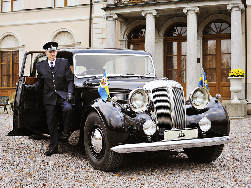 Daimler Limousine 1950 är Hovstallets äldsta och kanske mest komfortabla bil. Den används fortfarande vid speciella tillfällen.