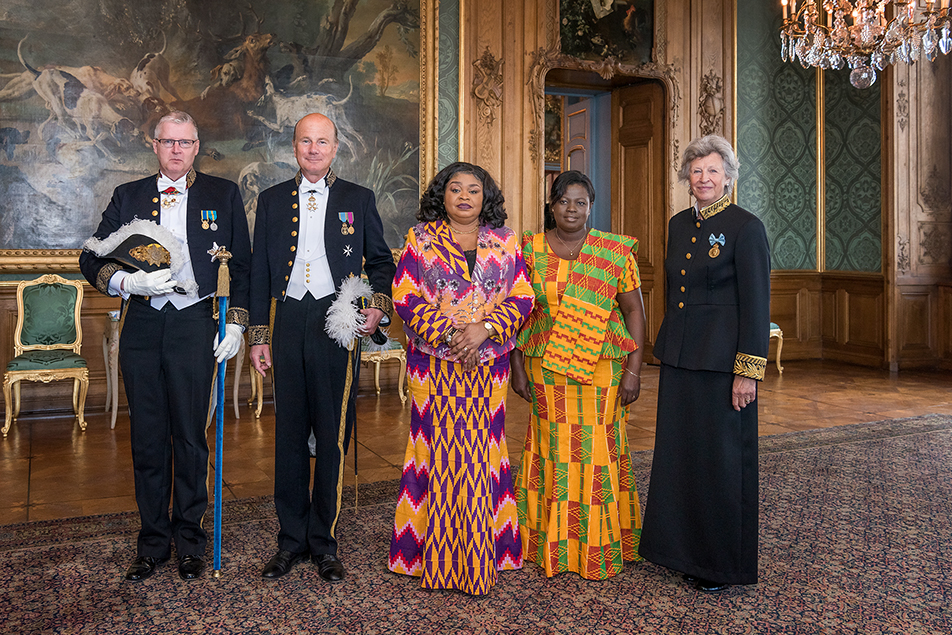 Ghana's ambassador Sylvia Naa Adaawa Annoh with her attendant Elizabeth Sarpomaa Dodoo, together with officials from the Office of Ceremonies and the Ministry for Foreign Affairs. 