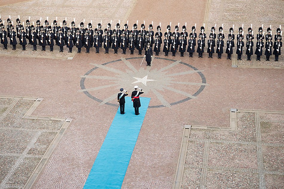 Begrüßungszeremonie für ankommende Staatsgäste im Königlichen Schloss. Foto: Sanna Argus Tirén/Königl. Hof