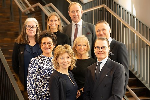 Prins Daniel tillsammans med Annika Östman Wernerson, Bettina Wemanis, Elin Annwall, Carl Johan Sundberg, Anja Nordenfelt, Mai-Lis Hellenius och Petter Höglund.