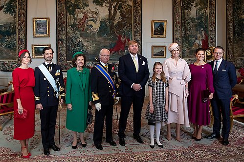 The Royal Family with the Dutch King and Queen in the Guest Apartments at the Royal Palace. 
